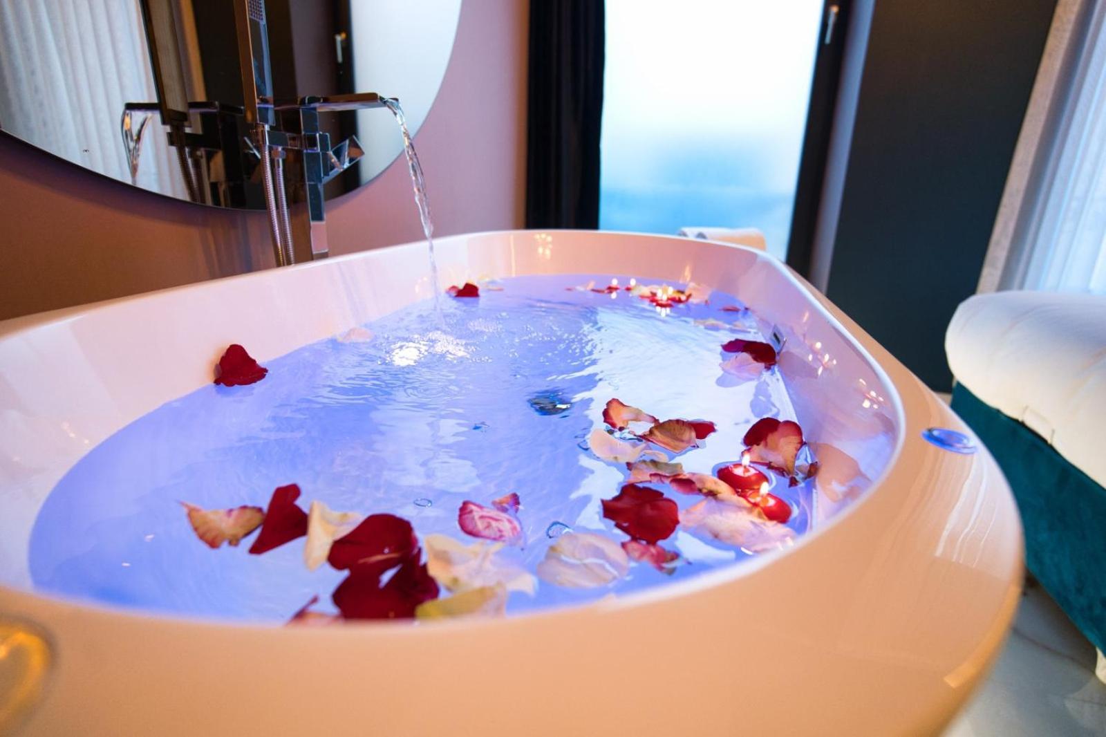 Life Voyage Residence & Spa - Strasbourg'S City Center Luxury Experience Exterior foto